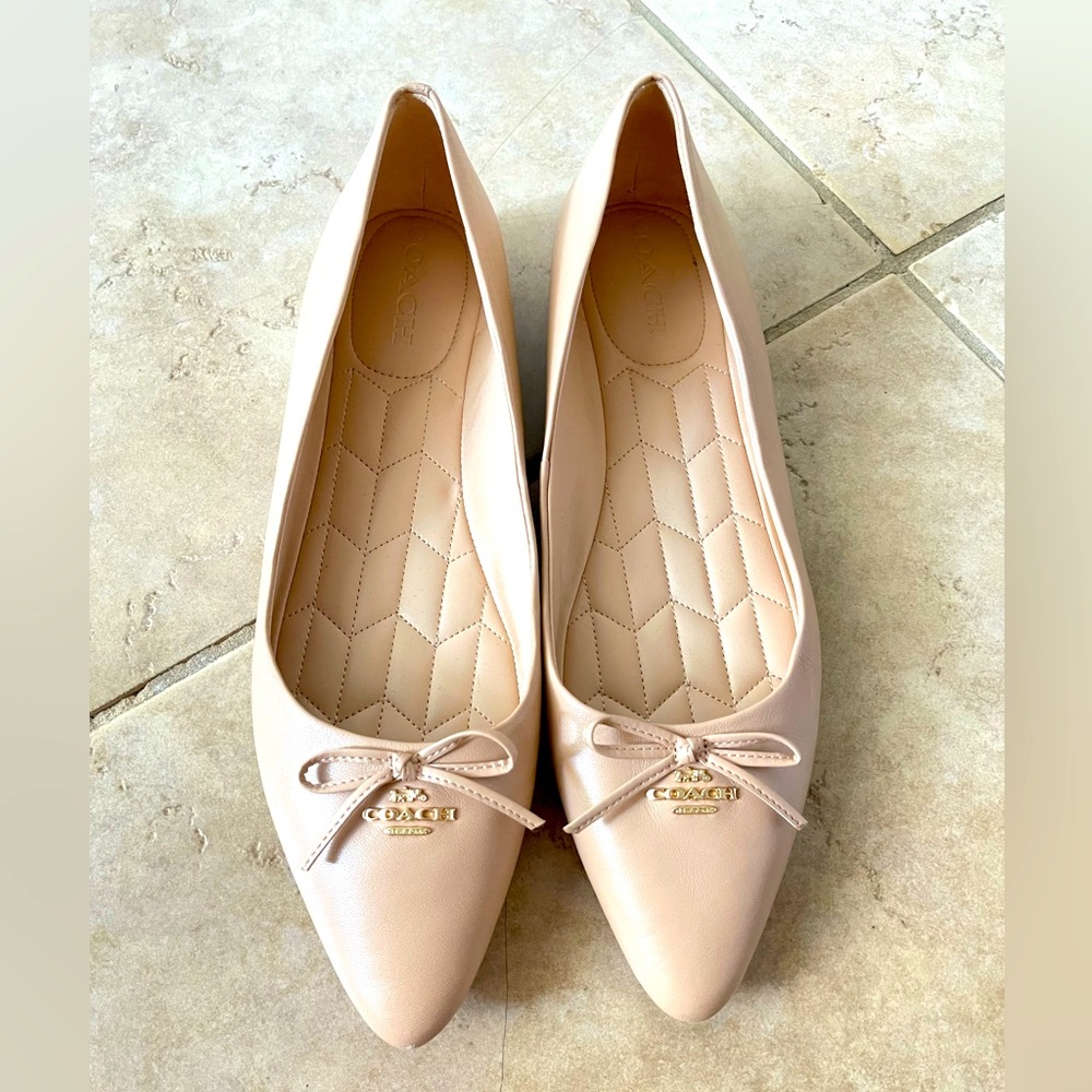Nude Coach Flats